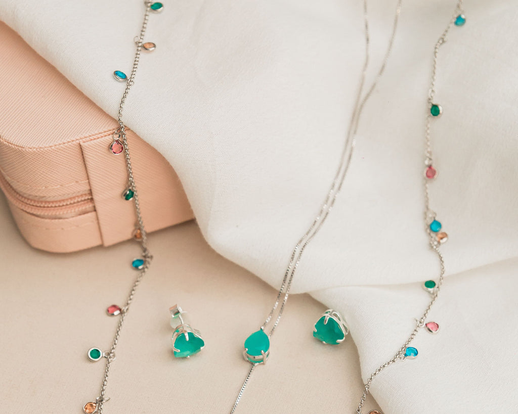Necklace with colorful gemstones